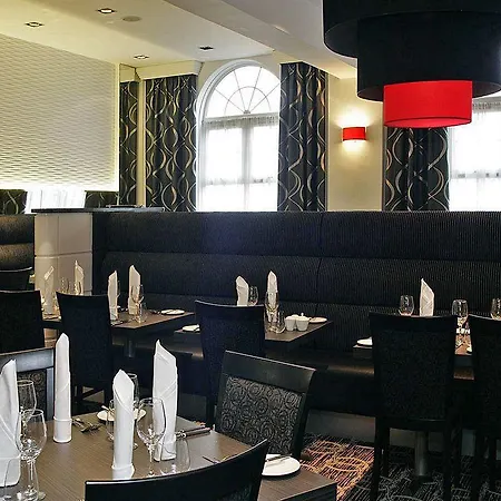 Darlington-a1 By Ihg Hotell 4*