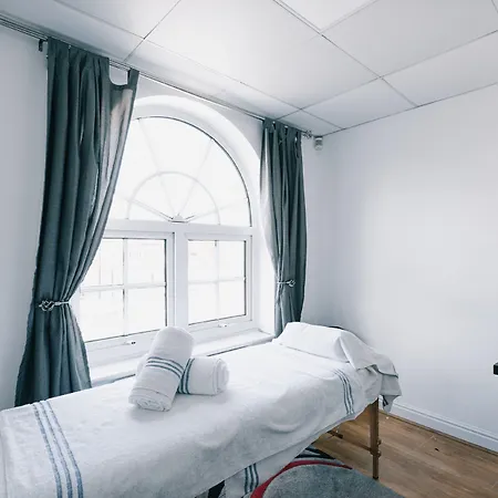 Szálloda Darlington-a1 By Ihg 4*