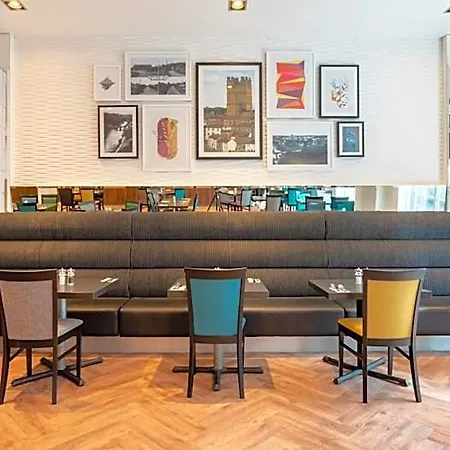 Darlington-a1 By Ihg Scotch Corner