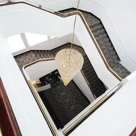 达灵顿a1苏格兰角假日酒店 酒店